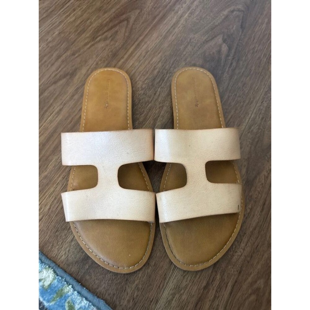 Amazon essentials size 10